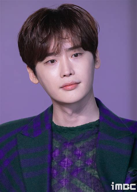 포토 아이유 닮아 가는 이종석