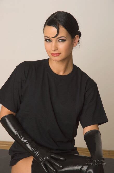 Nea Latex X Porn Pic