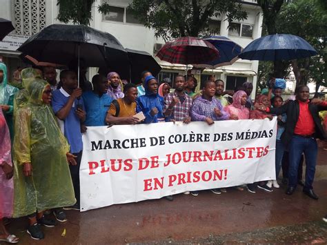 Guinée des journalistes expriment leur colère face aux autorités