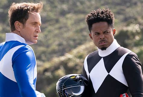 Netflix's Power Rangers Reunion Trailer Addresses Trini's Death — Watch