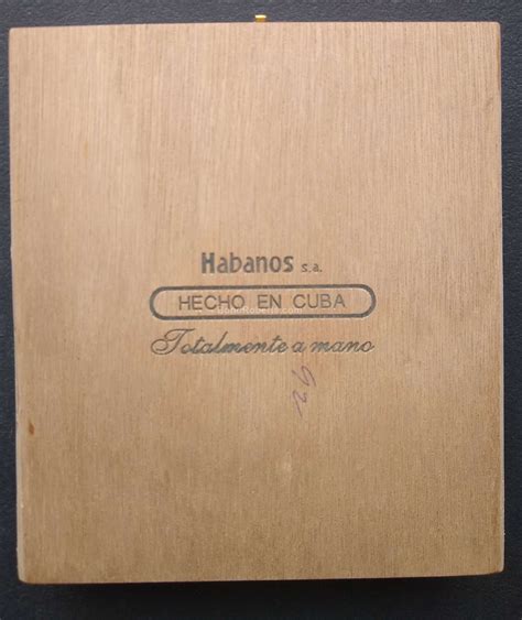 Habanos Robusto Selección Robustos 2003 Selection Box of 5 cigars