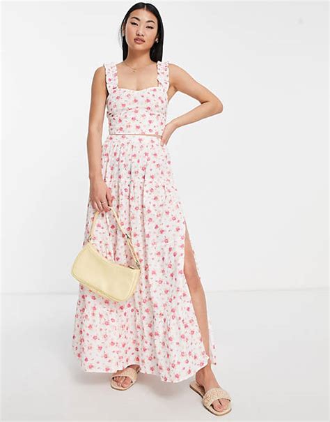 Miss Selfridge Linen Look Tiered Maxi Skirt In Pink Ditsy Asos