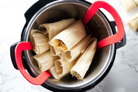 How To Cook Tamales 3 Ways To Steam Tamales Savor The Best