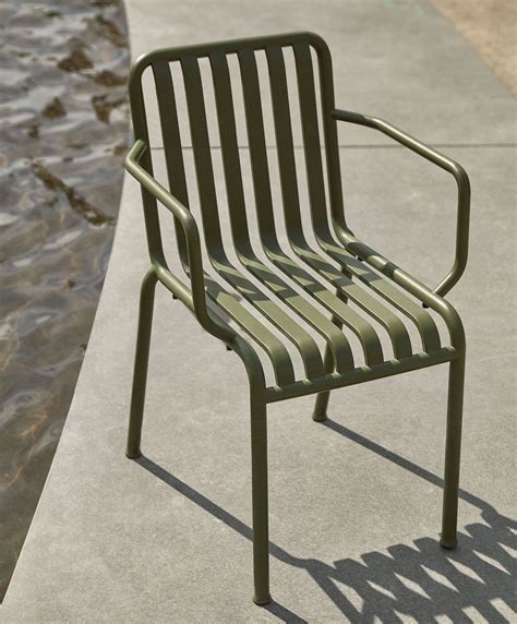 10 Easy Pieces Sage Green Outdoor Chairs For The Parisian Garden Gardenista Metal Outdoor