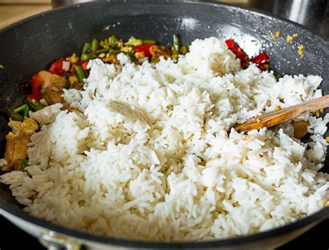 Рецепт китайского жареного риса с курицей с фото пошагово на Вкусном Блоге