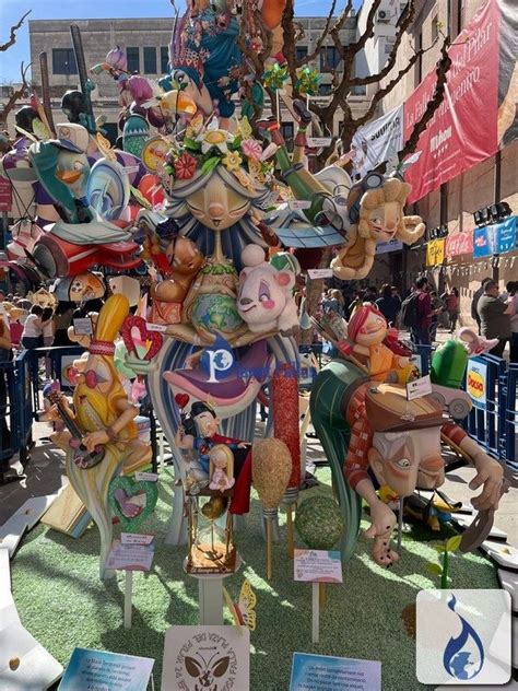 Fotos De La Falla Plaza Del Pilar Infantil Obra De Borja Llorens