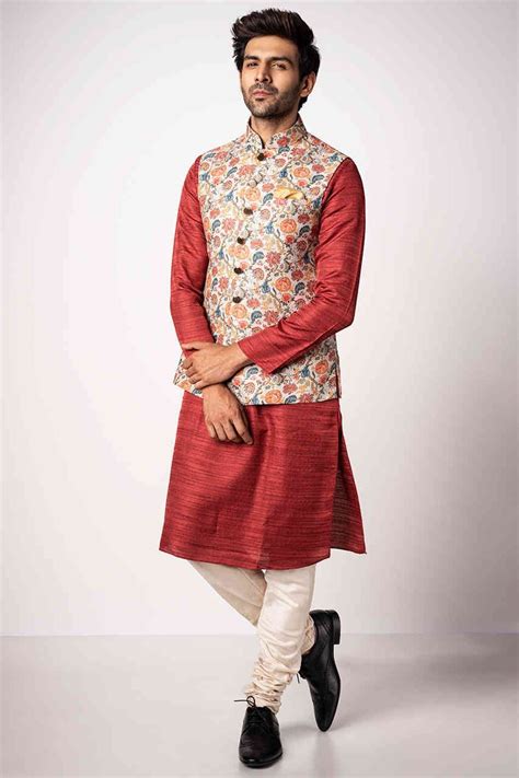 Top Trending Designer Kurta Set For Men In