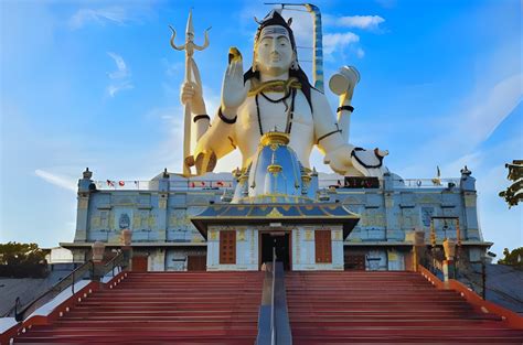 Shri Char Dham Temple - The Biggest Temple In Sikkim