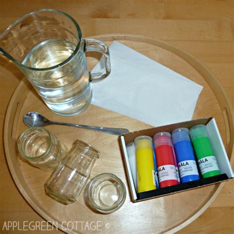 Walking water - experiment with colors for kids - AppleGreen Cottage