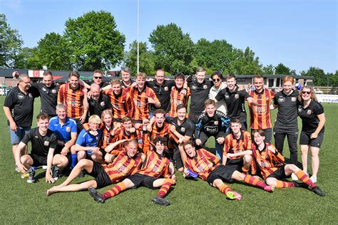 Fc Zutphen Sluit Seizoen Waardig Af Met Overwinning Bij Vv Oene