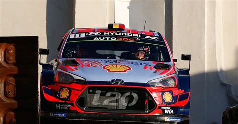 Rallye WRC reprise écourtée pour Thierry Neuville victime d un