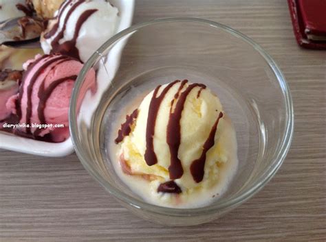 Zangrandi Ice Cream Legendaris Surabaya Diarysivika Food Travel