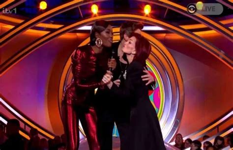 7 forum phun celebrity extra Moments That Will Leave You Speechless - pvpl4lg