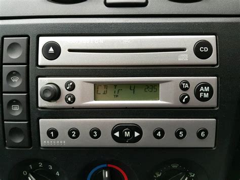 Fiesta MK6 Original Stereo With Code 4500 RDS EON In Leicester