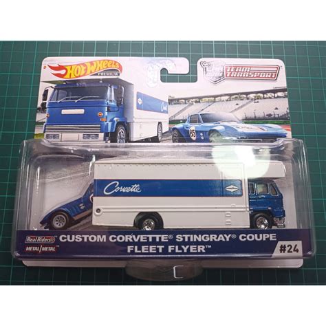 Hot Wheels Team Transport Custom Corvette Stingray Coupe Fleet Flyer