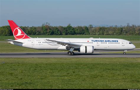 TC LLR Turkish Airlines Boeing 787 9 Dreamliner Photo By Christian Jilg