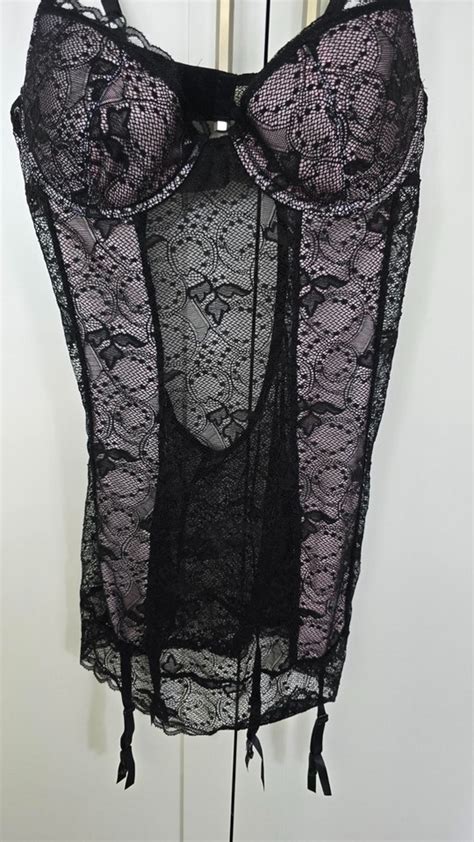 DREAMGIRL Size M Lingerie Negligee Lace Underwire Garters Sheer BLACK