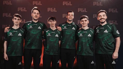 Histórico SAW é a primeira equipa de esports em Portugal a chegar ao