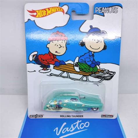 Promo Hot Wheels Peanuts Snoopy Winter Series Rolling Thunder Hotwheels Pop Diskon Di Seller
