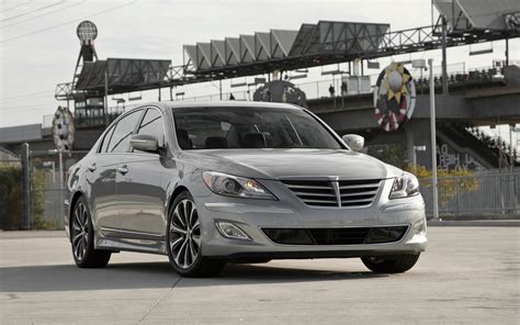 2012 Hyundai Genesis 5.0 R-Spec Second Take - Motor Trend