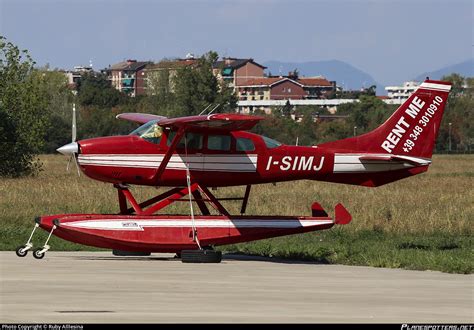 I SIMJ Private Cessna TU206G Turbo Stationair Photo By Ruby Alllesina