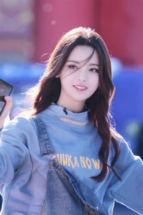 Vô tình xuất hiện trên sóng truyền hình nàng hot girl Việt được so sánh với mỹ nhân xinh đẹp