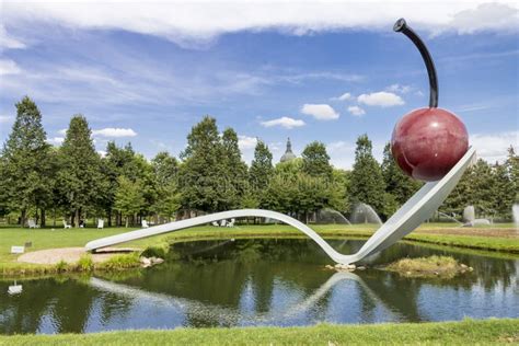 Spoonbridge And Cherry Minneapolis Minnesota Editorial Photo Image Of