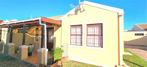 Townhouses For Sale In Strand Strand Property Property24