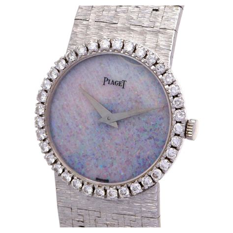 Vintage Piaget Diamond Opal Dial 18k Gold Ref 9706 Ladies Watch For