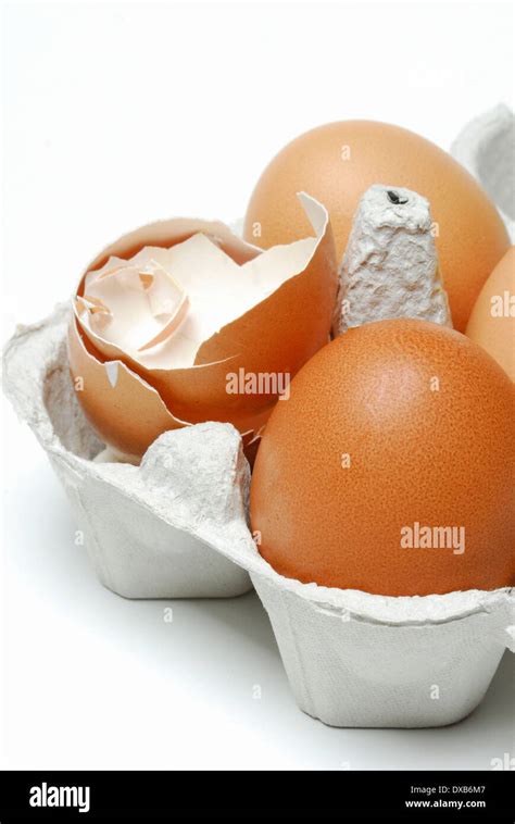 Food hens egg hi-res stock photography and images - Alamy