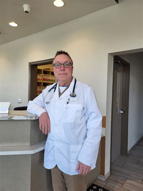 Dr. Saunders - Relief Veterinarian - Back Mountain Veterinary Hospital