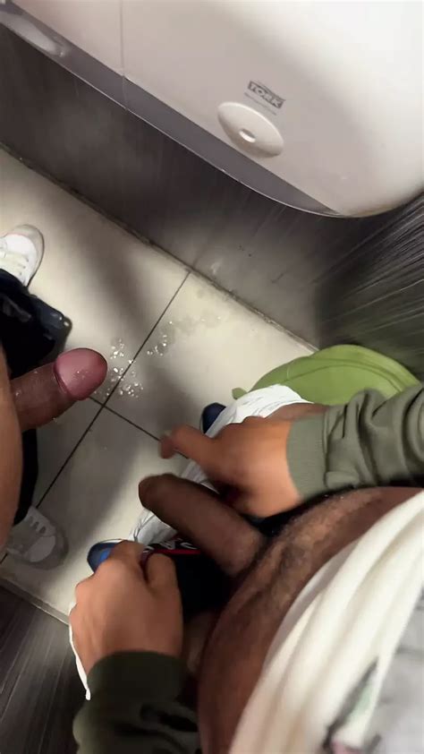Cruising At Public Toilet Gay Amateur Amateur Porn Feat Kadu Hub Xhamster