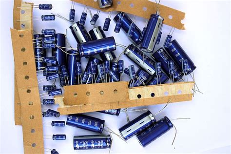 Electrolytic Capacitor Wikipedia