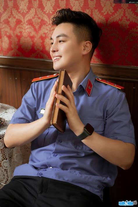 Hot boy Nguyễn Hữu Cơ Henry Nguyễn