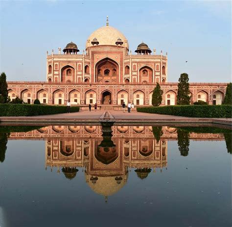 Top 10 Tourist Attractions in New Delhi - Desi Travel