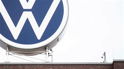 Coronavirus Volkswagen Macht 1 4 Milliarden Euro Verlust Video WELT