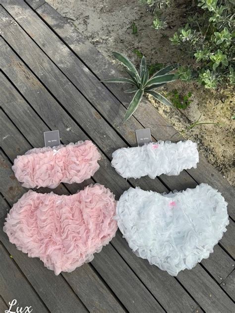 Set Bikini Biển Tơ Nhún Phồng Áo Cúp Croptop Quần Short Bí Shopee Việt Nam