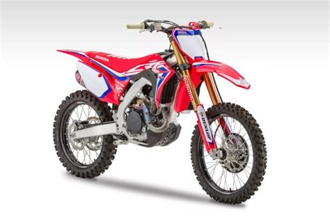 Honda Reveals Its Upgraded 2020 Crf Line Of Dirt Bikes Motorcycle News