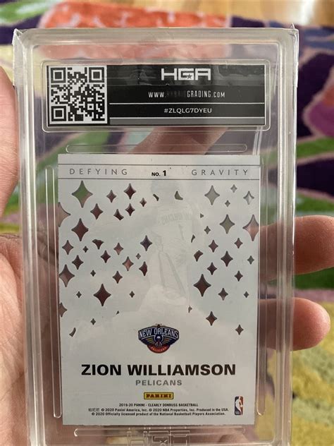 2019 ZION WILLIAMSON ROOKIE DEFYING GRAVITY HGA 9 RARE