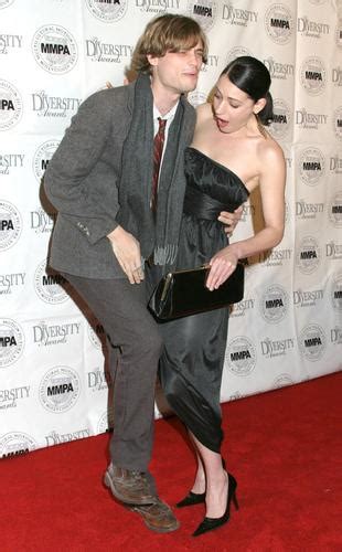 Paget with her boyfriend(?) - Paget Brewster Photo (18879207) - Fanpop