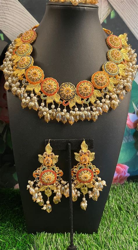 Nauratan Bridal Necklace With Long Earrings And Jhumka Navratan