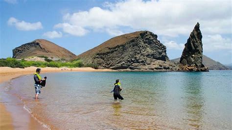 Bartolome Island Galapagos - A Complete Guide For Visitors