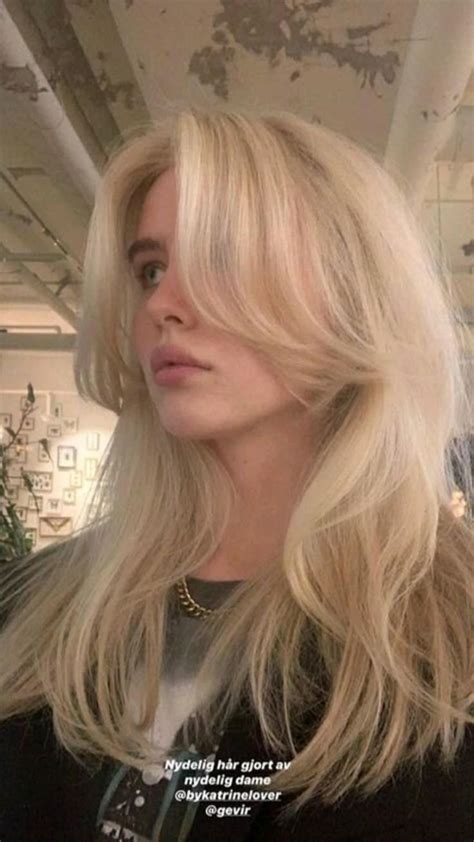 Curtain Bangs Blonde Girl Long Hair Styles Hair Styles Medium Hair Styles