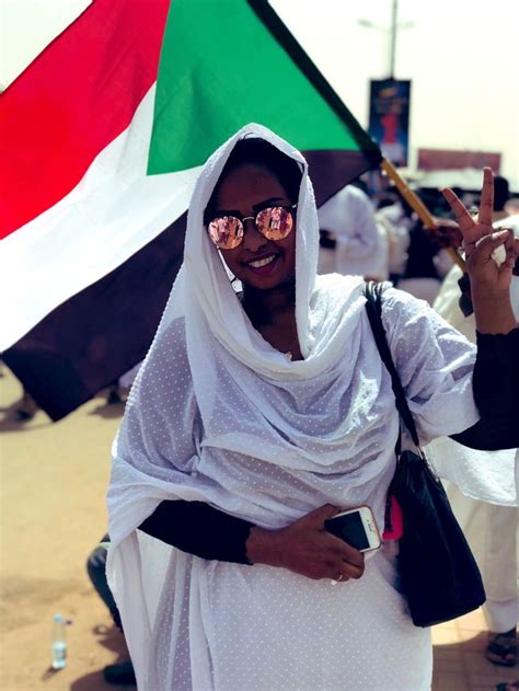 Sudan revolution 2019 تسقط بس تسقط تاني | African love, Sudan khartoum ...