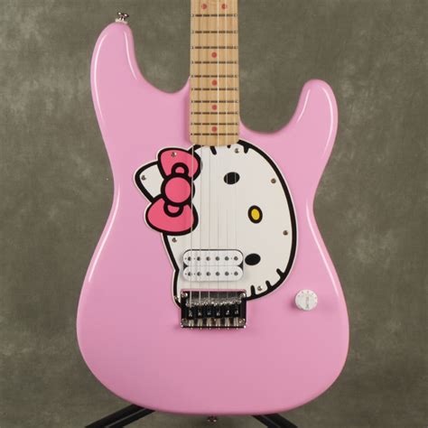 Squier Hello Kitty Stratocaster 2nd Hand Rich Tone Music