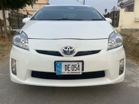 Toyota Prius S Led Edition For Sale In Lahore Pakwheels