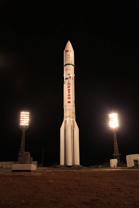 Imagery from Friday’s fiery Proton rocket launch – Spaceflight Now