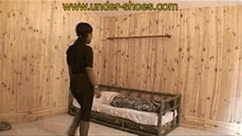 UNDER SHOES CLIP STORE Our Brutal Ebony BBW Model Fsavage Full Weight High Heels Boots Trample