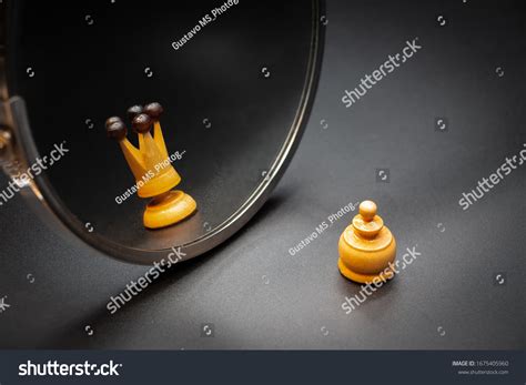 737 Pawn Mirror King Images Stock Photos Vectors Shutterstock