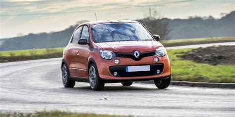 Renault Twingo Review Drive Specs Pricing Carwow